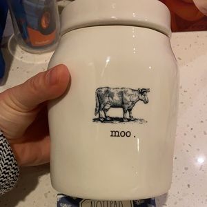 RD Moo Canister